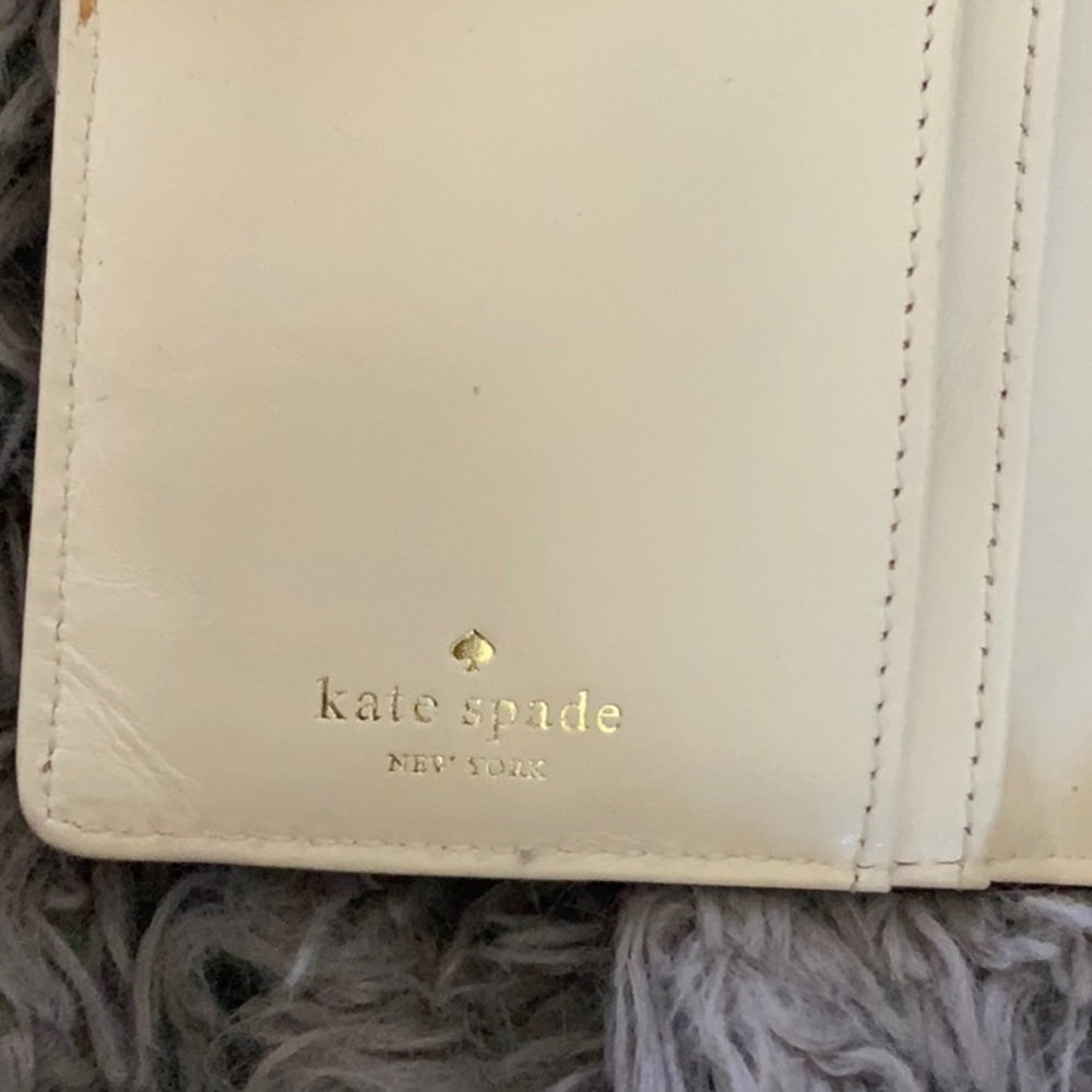 Kate Spade Wallet - Picture 3 of 5